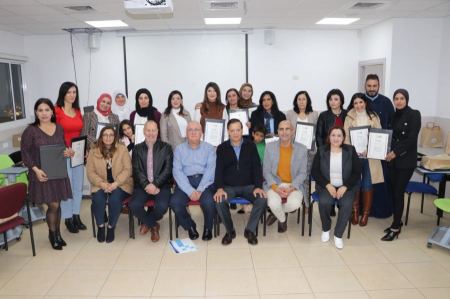 كلّية سخنين الأكاديميّة تحتفي بتخريج دفعة جديدة من "موجّهي المجموعات- سفراء لتغيير مجتمعي"